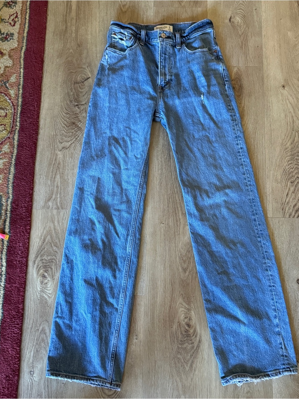 Abercrombie & Fitch 90s relaxed high rise jeans